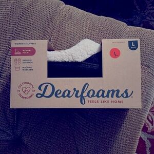 NWT Dearfoam Slippers size 9-10
